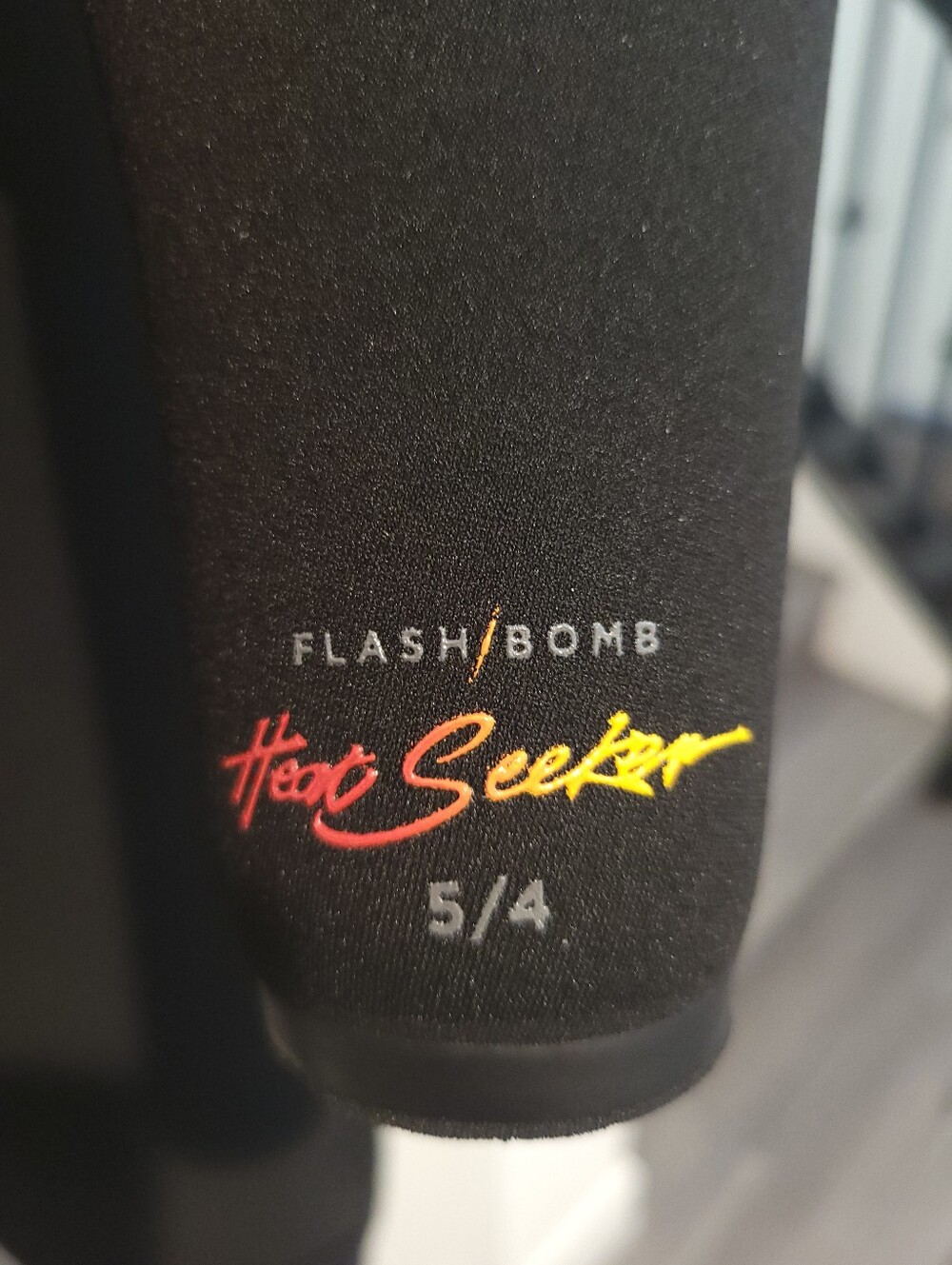 Rip Curl E7, Flash Bomb, "Heat Seeker" 5/4 size Large Wetsuit - Picture 4 of 16